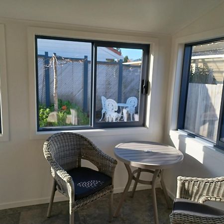 Our Raglan Town House Villa Dış mekan fotoğraf